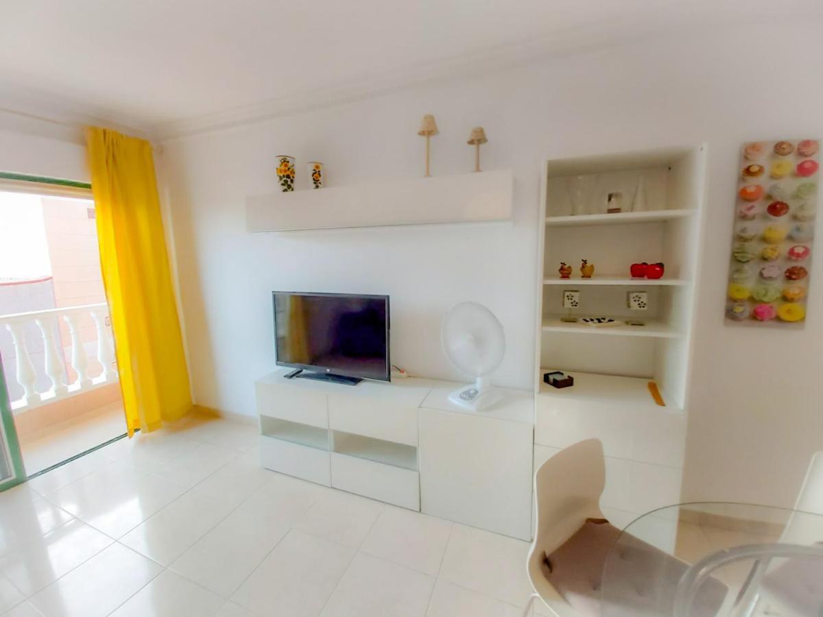 Apartment In Las Galletas Bagian luar foto